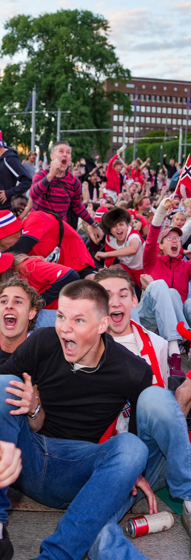 TV 2 legger til rette for folkefest mot England